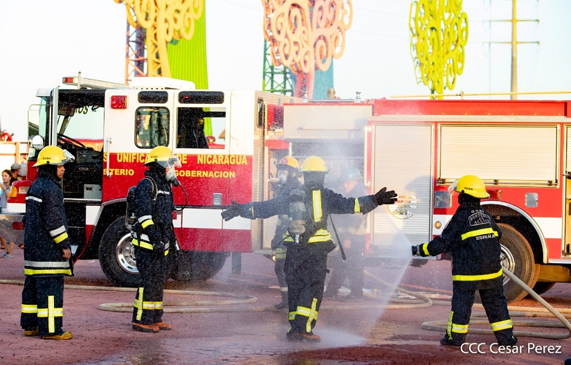BOMBEROS